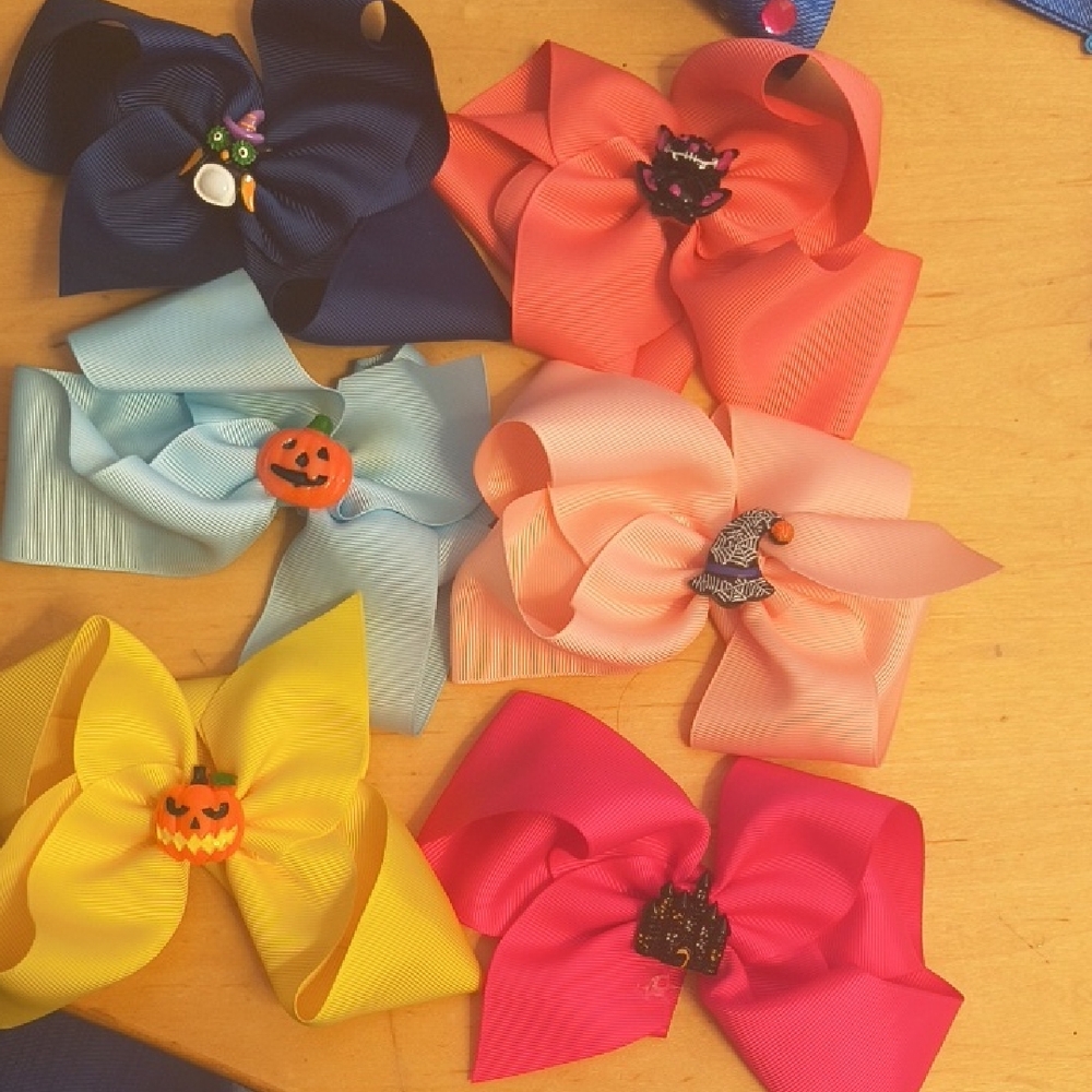 Colorful Kids Hair Bow Set with Fun Charms